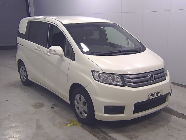 10429 Honda Freed spike GB3 2012 г. (Honda Tokyo)